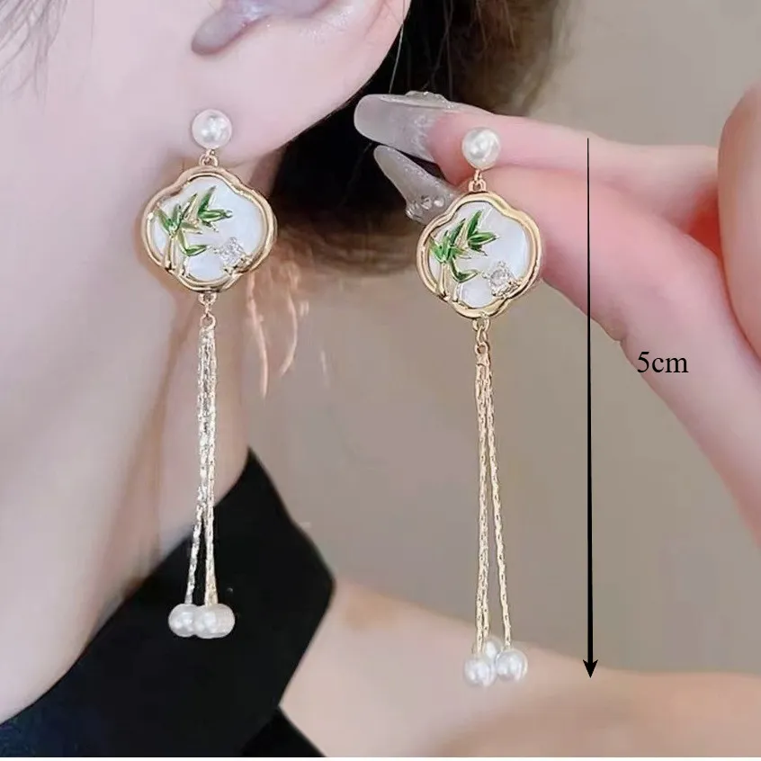 T ACC  Anting Stick Muslimah Silver Desain Bunga Lubang Minimalis  Nyaman untuk Aktivitas Seharian  Hadiah Wisuda yang Bermakna  Q266