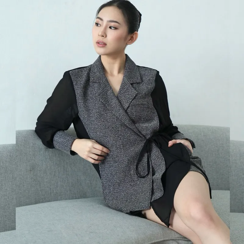 BRAVE - ELIKA TWEED BLAZER / Pakaian Set Wanita / Blazer Set Wanita / Blazer Premium Wanita / Blazer Tweed