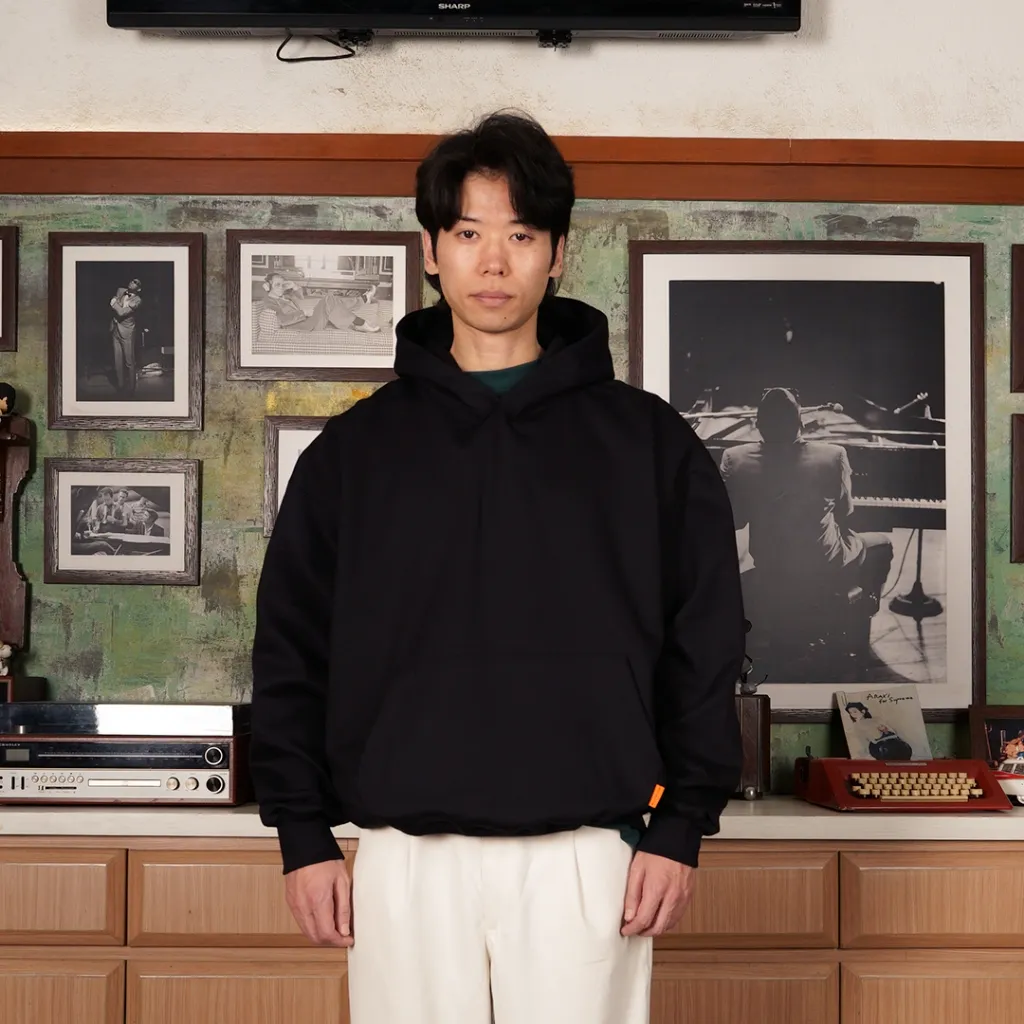 Heavyweight Studio Hoodie Boxy Fit 400 Gsm Super Heavy Fleece Black