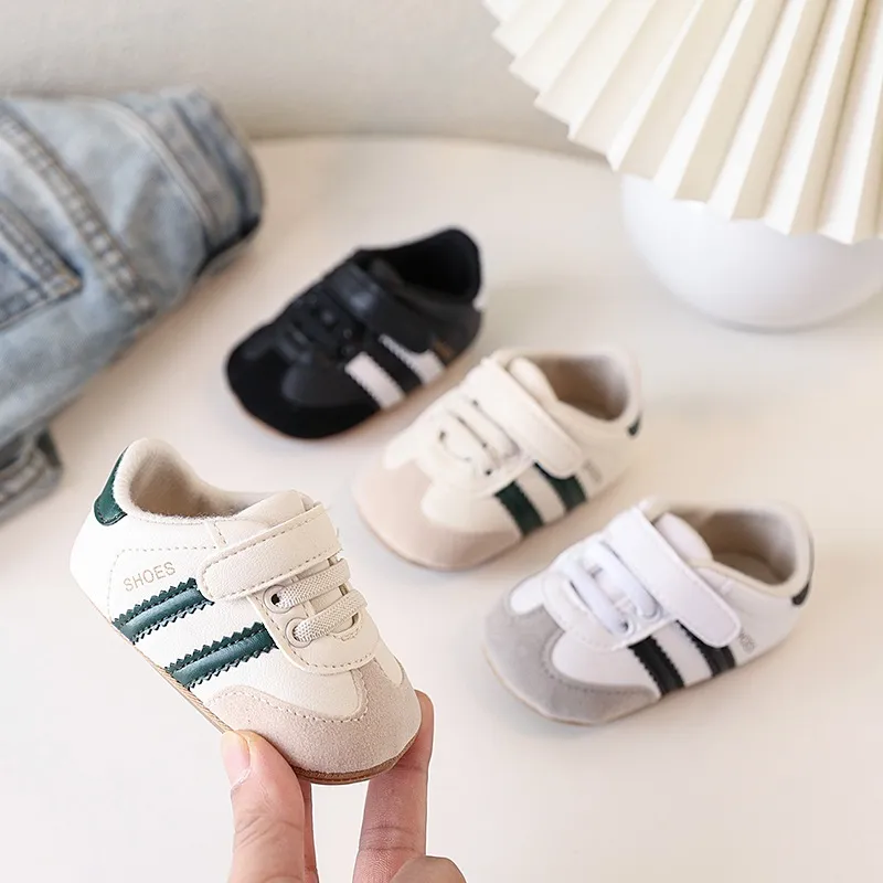 [4.4 SALE] MyLittleBaby [3-18 Bulan] - SPB014 - Sepatu Bayi Prewalker / Sepatu Bayi Samba / Sepatu Bayi Lucu / Sepatu Bayi Anti Slip / Sepatu Bayi Premium / Sepatu Bayi Laki laki / Sepatu Bayi Cowo