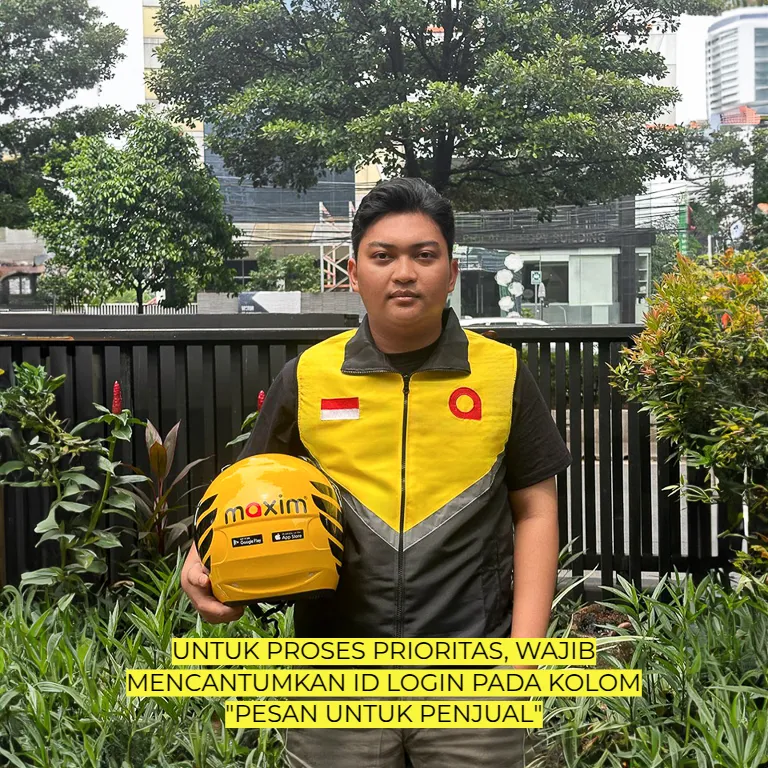 MAXIM - Helm dan Rompi (Maxim - Transportasi Online)