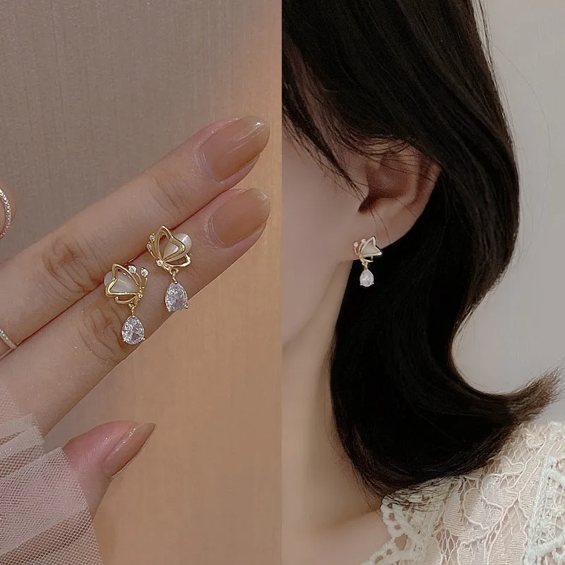 Anting Jovanka Butterfly Anting Stud Anting Model Tusuk Anting Fashion Korea Earing Alloy