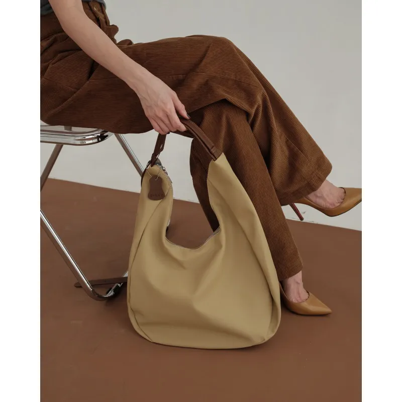 DIKAU - YOYO HOBO HANDBAG - TAS WANITA