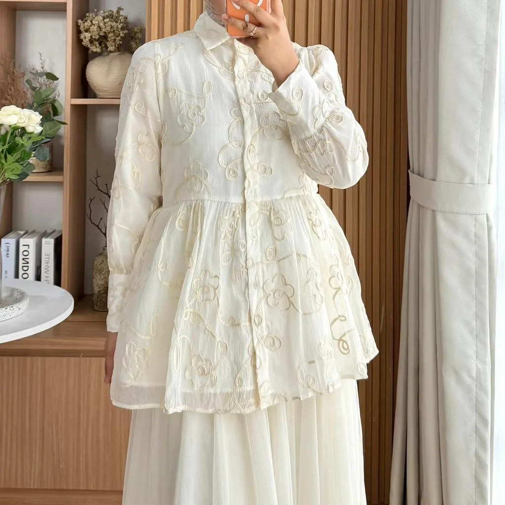 RUMI BLOUSE PUFF EMBROIDERY - FULL FURING