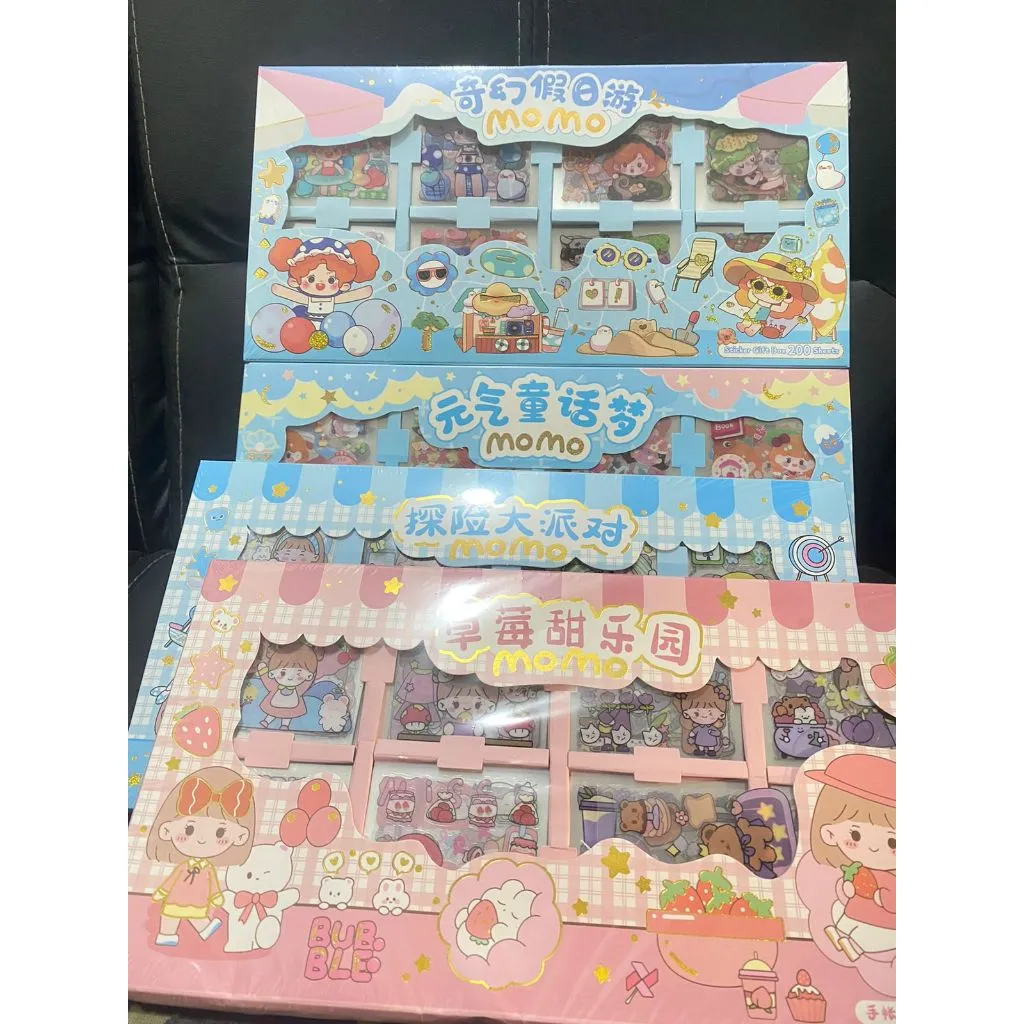 Stiker Nono Momo Cici Sticker Momo Isi 200 Lembar PVC 1 Box 4 warna Sticke Anak Gambar Kartun Lucu