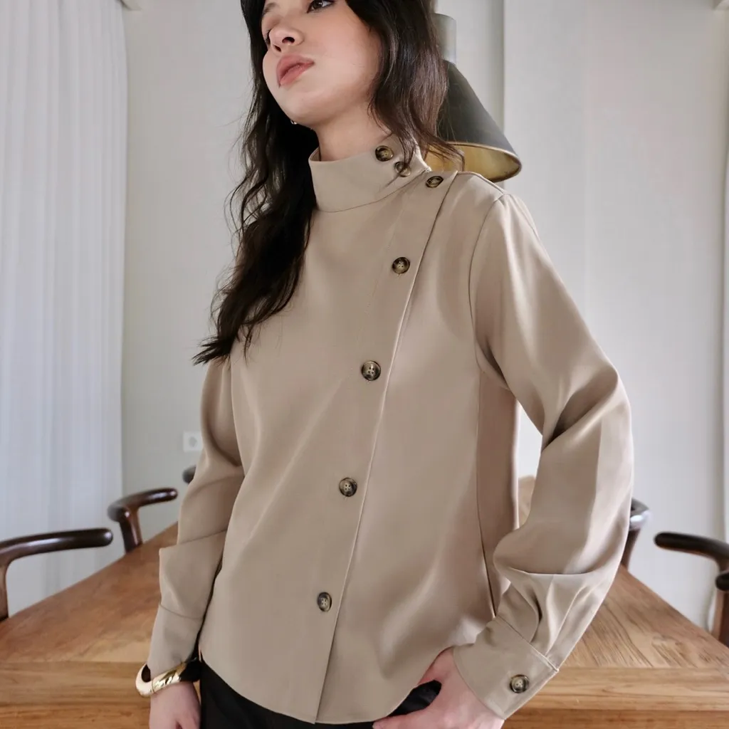 Gracias Label - Livia High Neck Top - Funnel Neck Blouse - Atasan Wanita - Japandi Style Classy - Trendy Look - Casual Wear