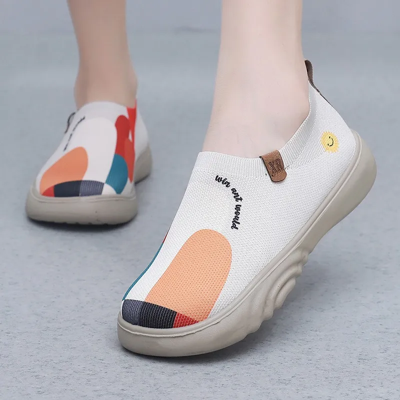 Slip Lovers ID - Sepatu Wanita Slipon Casual Nyaman Trendy Elegan Nyaman Modis Simple Anti Slip