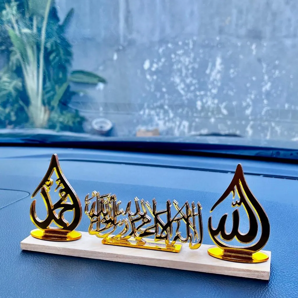 Hiasan Dashboard Mobil Kaligrafi Allah Muhammad dan Kalimat Tauhid Dari Acrilic Warna Emas Tebal 4 mm