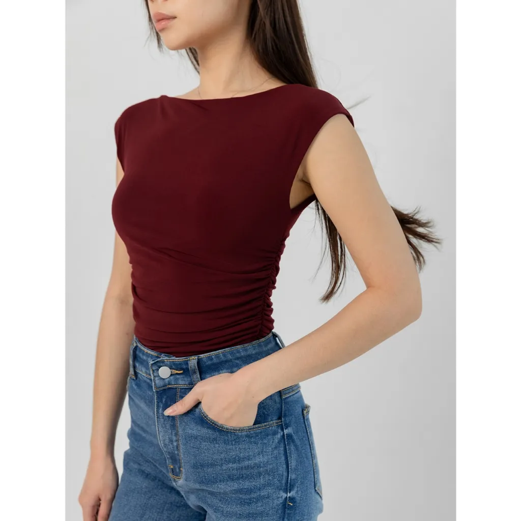 Evertops -1.0 | Mina Ruched Top (Boat Neck)