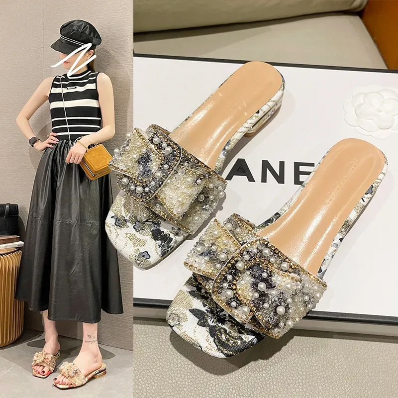 Sepatu Sandal Selop Flat Fashion Wanita Perempuan Cewek Cantik Harian Kekinian Simple Terbaru Import Gaya Korea Elegan Korean Style Kasua Sendal Slop Biasa Hak Pendek Pesta Premium Sol Karet Dewasa - Ukuran 35 36 37 38 39 40 41