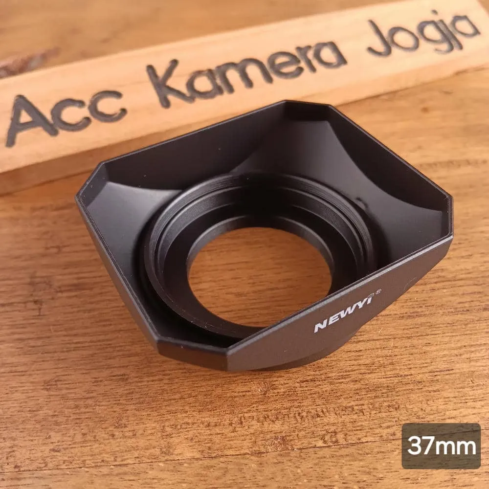 NEWYI Square Lens Hood for Sony Fujifilm Canon Nikon Mini Single Camera 37mm Black