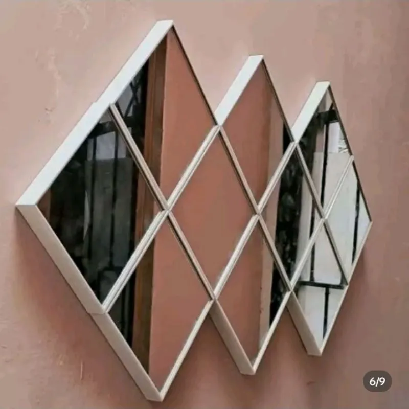 Dekorasi cermin kotak tempel isi 10pcs ukuran 16x16 cm full bingkai