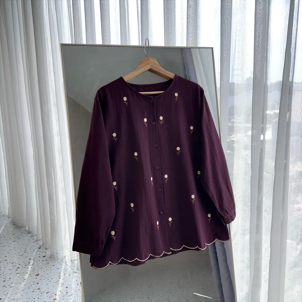 Embroidered Linen Blouse |  MYSHIRT - Blouse Linen Bordir Motif Floral