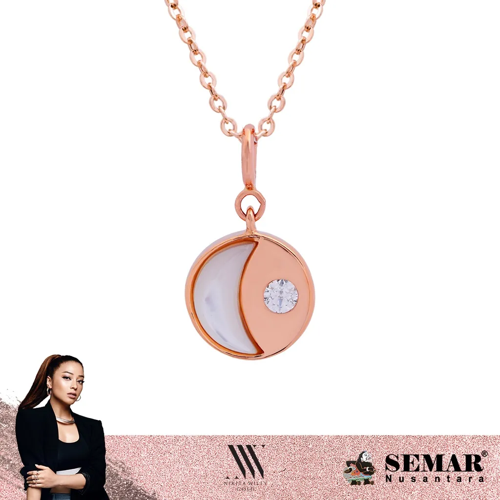 Nikita Willy Gold Liontin Emas Amalfi Coast Moon Mother Of Pearl - Pendant 17K Semar Nusantara