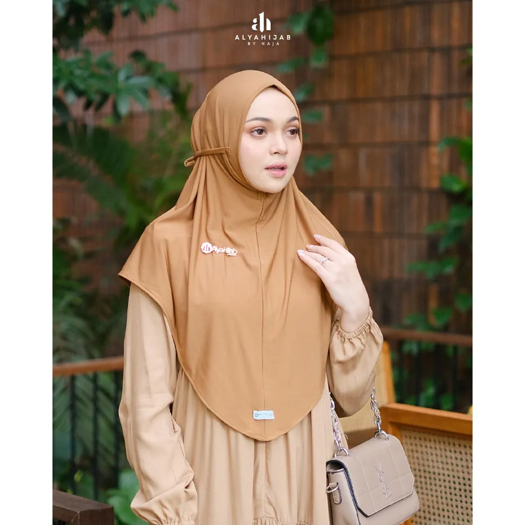 ALYAHIJAB - Kameela Bergo Size S | Hijab Premium Sport dan Daily Instan dengan Tali Leher