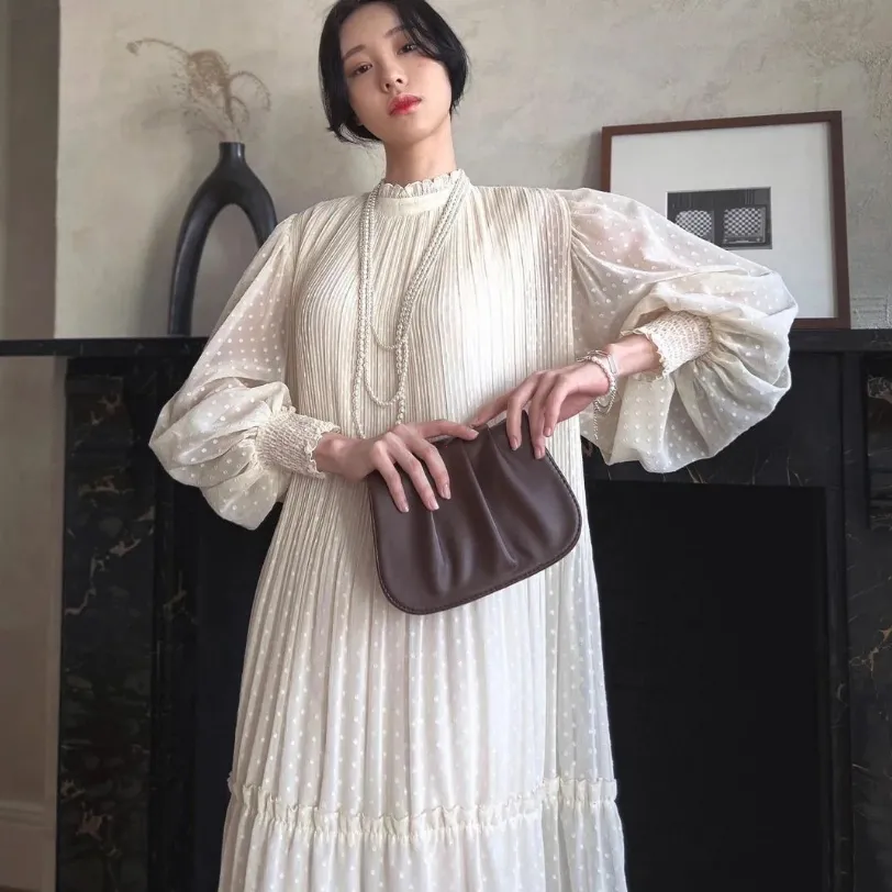 Gaun Panjang Gaun Polka Dot Lengan Lentera Sedikit Berlipat Kerah Berdiri untuk Wanita Dress korean style princess M650