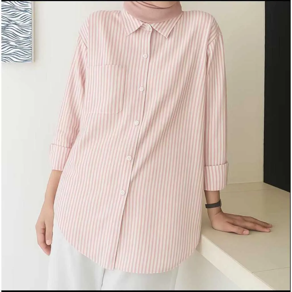 Kemeja Wanita Salur Garis Garis Oversize Terbaru Dan Kekinian