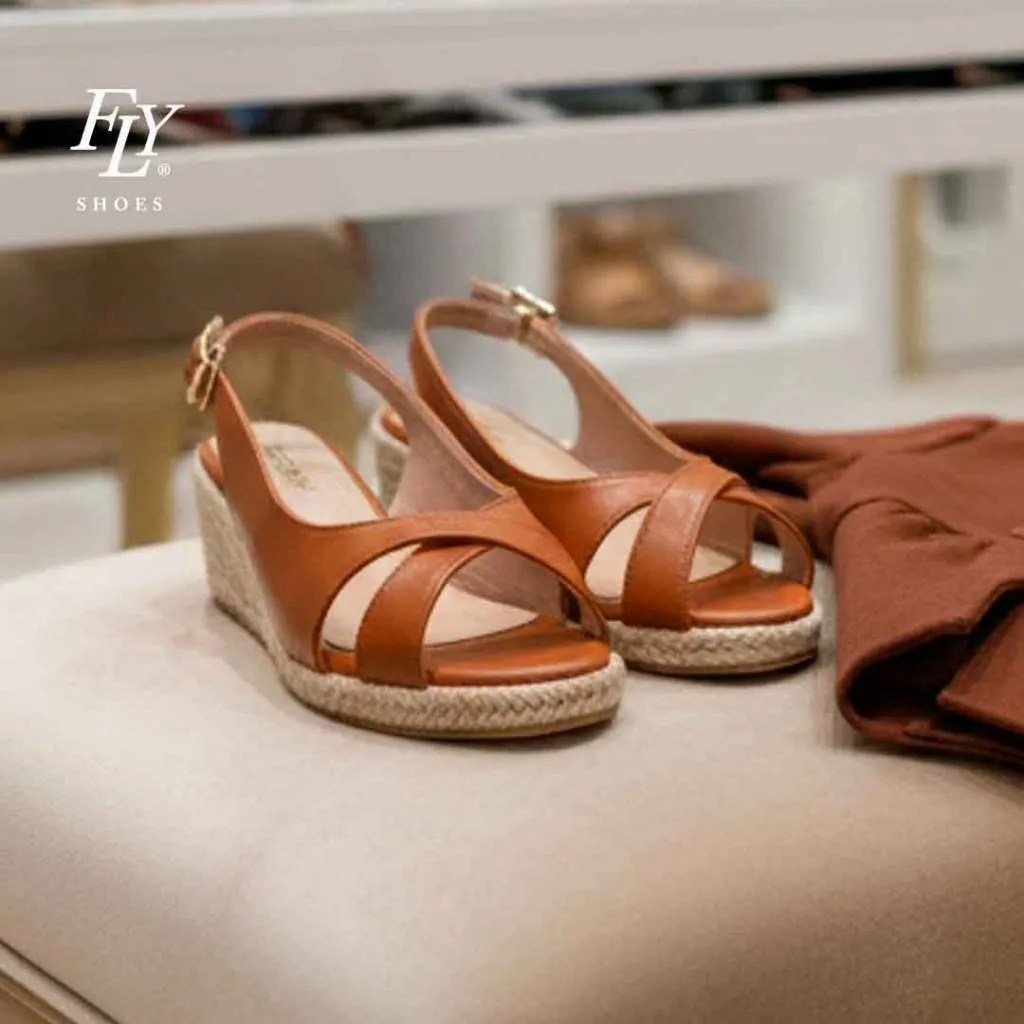 FLY SHOES Frieda Sepatu Sandal Espadrilles Wedges Wanita 5752 Brown dan White