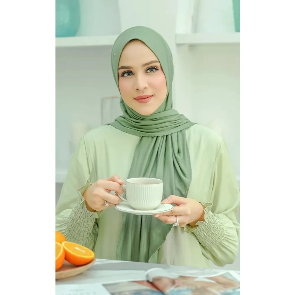 BUTTONSCARVES - Everyday Jersey Slip-on - Olive / Jersey