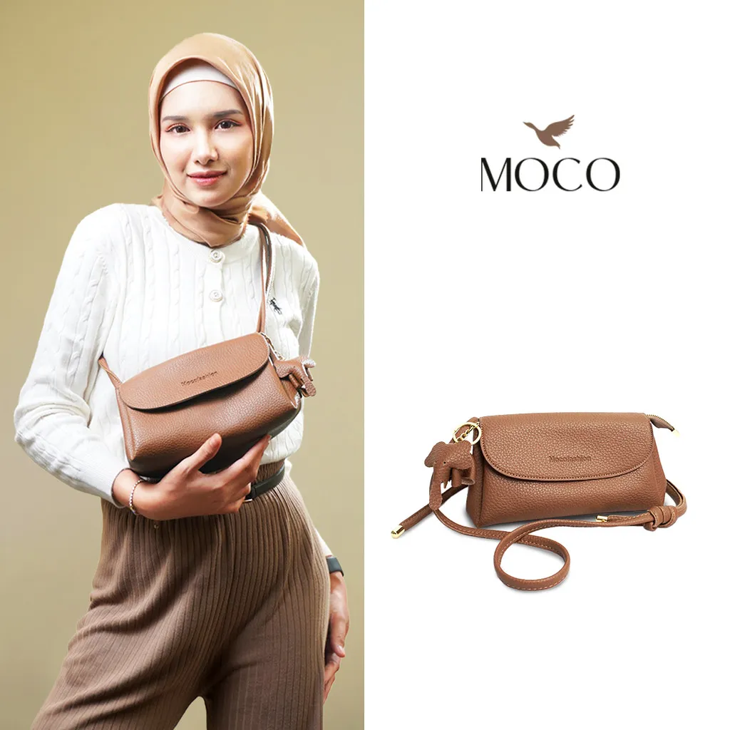 MOCO OFFICIAL - Ella Bag Fashion Tas Sling Bag Wanita Tali Selempang Mini Lucu dengan Bag Charm 1818