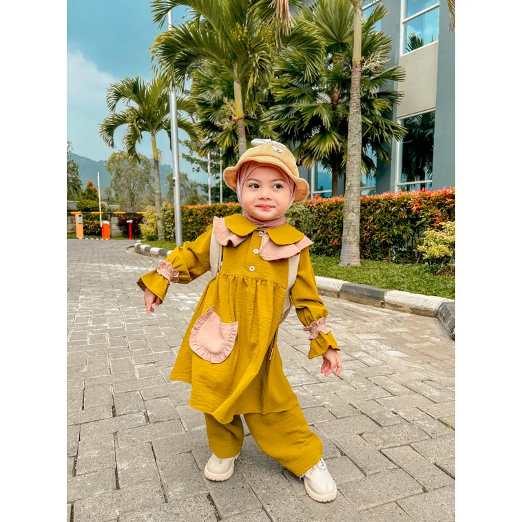 AISKA one set anak perempuan Terbaru 2023 one set anak perempuan 1 tahun one set anak perempuan 2 tahun one set anak perempuan 3 tahun one set bayi 0 bulan - 1,2,3,4,5,6, tahun bahan Airflow Original berkualitas lembut nyaman bergaransi 100%