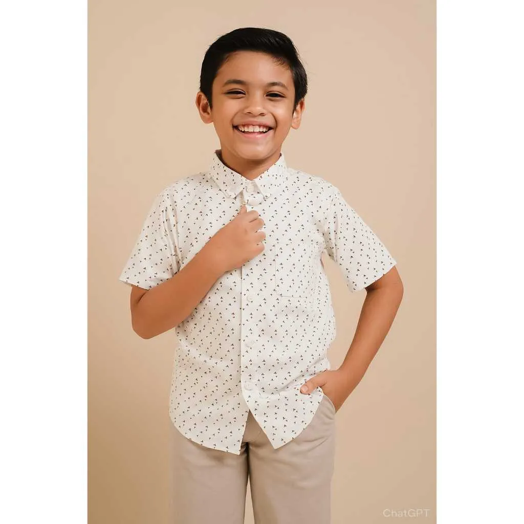 KIDTINK - Maher Shirt Kemeja Anak Laki Laki Lengan Pendek Polos - Kemeja Fashion Anak Laki