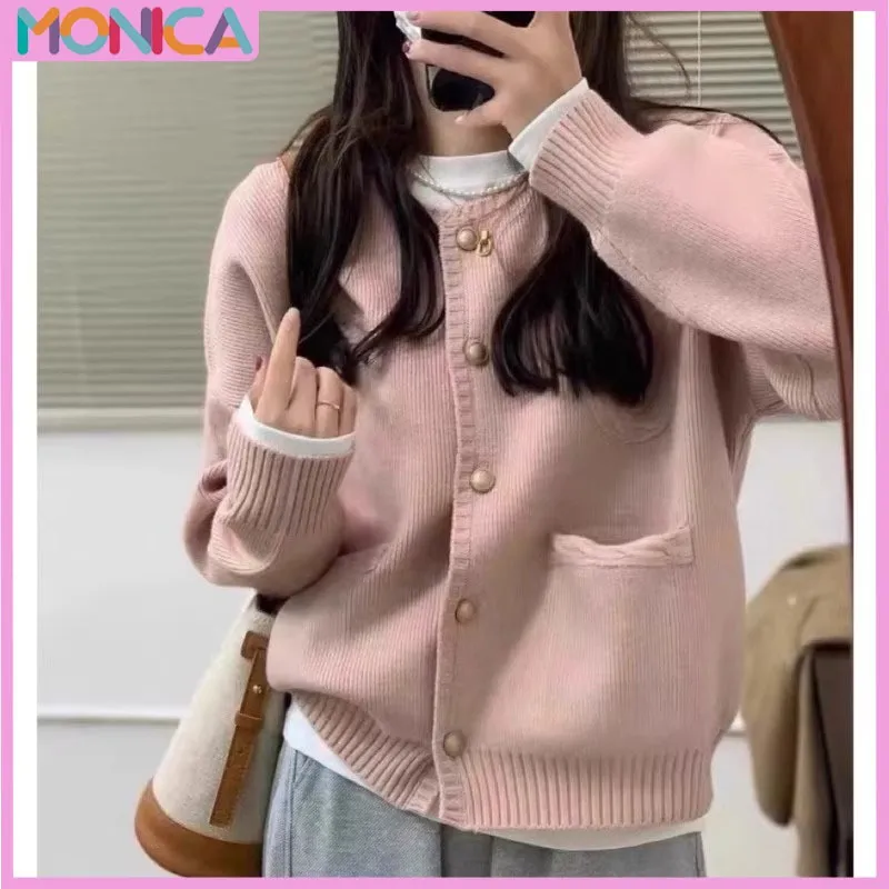 Monica Sweater rajut wanita ala korea Kardigan rajutan lembut warna solid yang modis Sweater rajutan longgar kerah awak lengan panjang