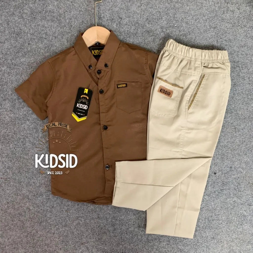 KIDSID Setelan kemeja anak lengan pendek warna Dark Brown + celana chinos usia 1-14 Tahun - One set Baju setelan anak Bahan Katun Import - Setelan Kemeja Anak Laki- laki 1 2 3 4 5 6 7 8 9 10 11 12 13 Tahun - stelan Kemeja anak - OOTD Fashion anak