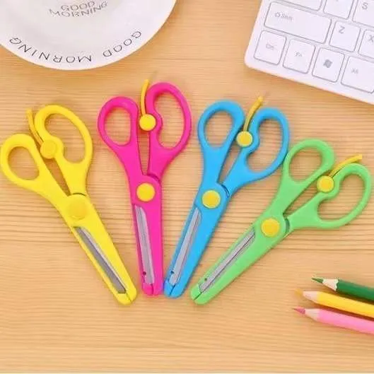 Gunting anak/Gunting pengaman anak mini/gunting mini warna/gunting pengaman plastik anti karat