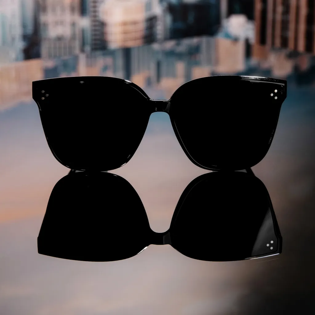 Heylocal's Joelle Sunglasses | Kacamata Hitam Wanita
