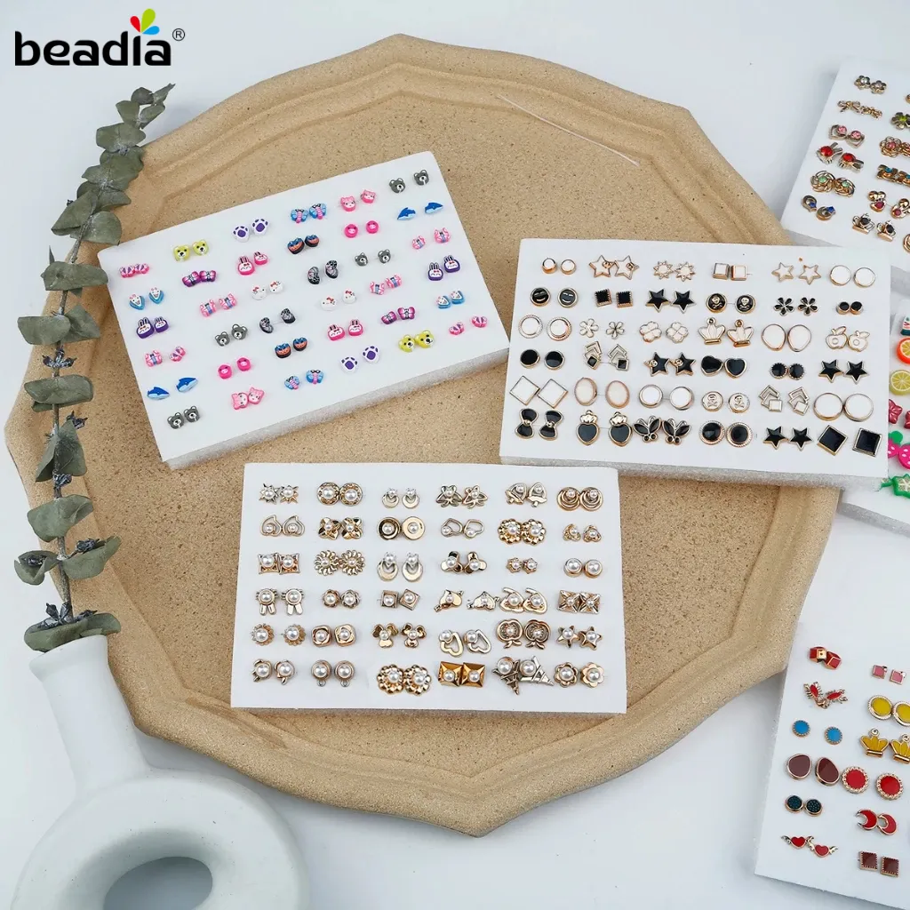 Beadia 36 Pasang Anting Stud Plastik Motif Bunga & Hewan - Aksesoris Perhiasan Wanita & Anak | Crystal Rhinestone