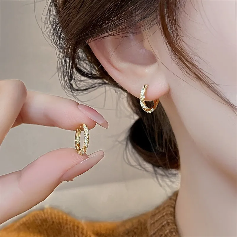AT95 Beli 68K dapat gratis bonus (COD) Anting sederhana mutiara lingkaran kecil berwarna emas bulat