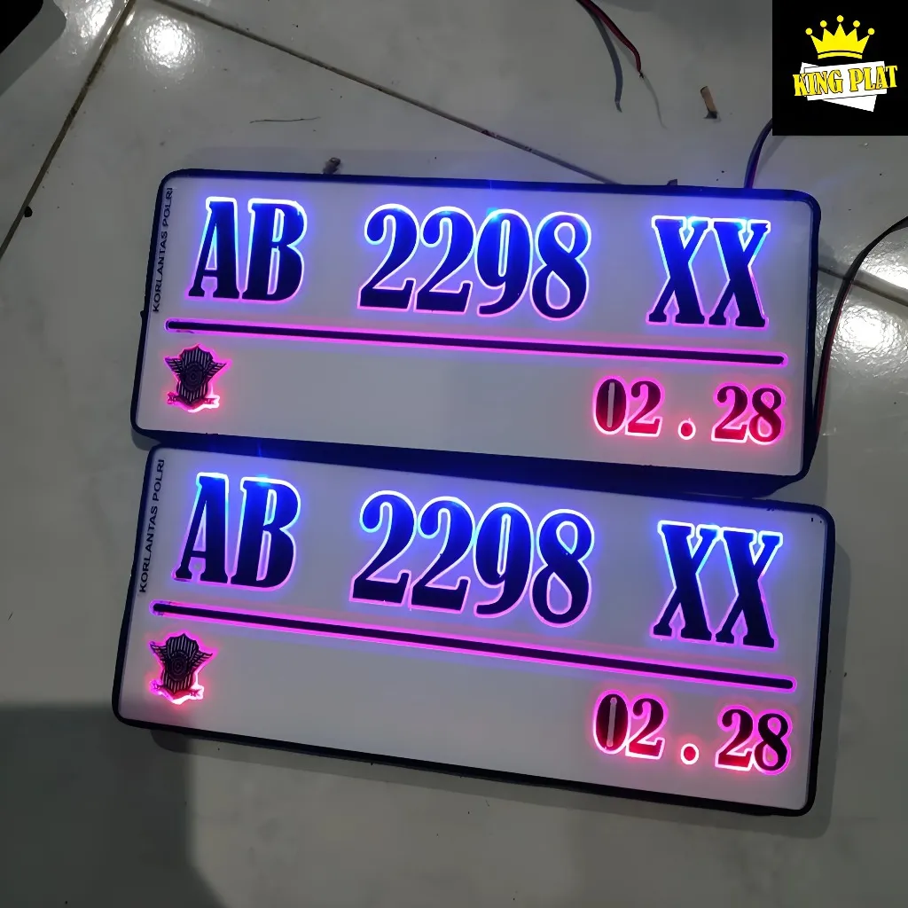 PLAT NOMOR MOTOR LED NYALA TERBARU - DASAR PUTIH | TERMURAH & BERKUALITAS