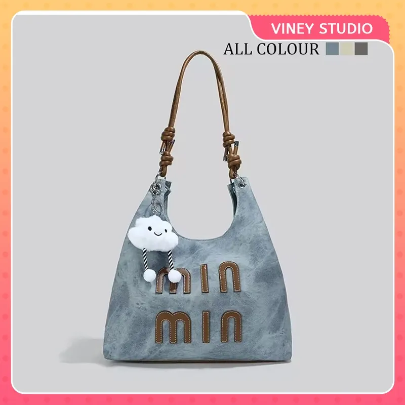 Tas Retro Kapasitas Besar Tas Wanita Cetak Alfabet Cetak Tote Serut Bahu Tas Ketiak Kanvas Selempang