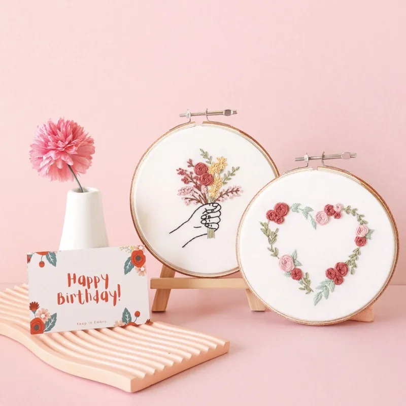 EMBROIDERY KIT LOVE EDITION / PAKET MENYULAM UNTUK PEMULA / CRAFTING / DIY / VALENTINE GIFT