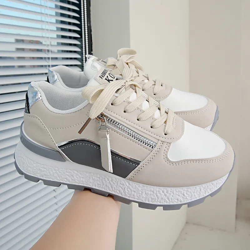 KOII Sepatu Olahraga Sneakers Wanita Korea Putih Hitam Kasual Sport Shoes rabels Fashion Platform Trendy cewek kets