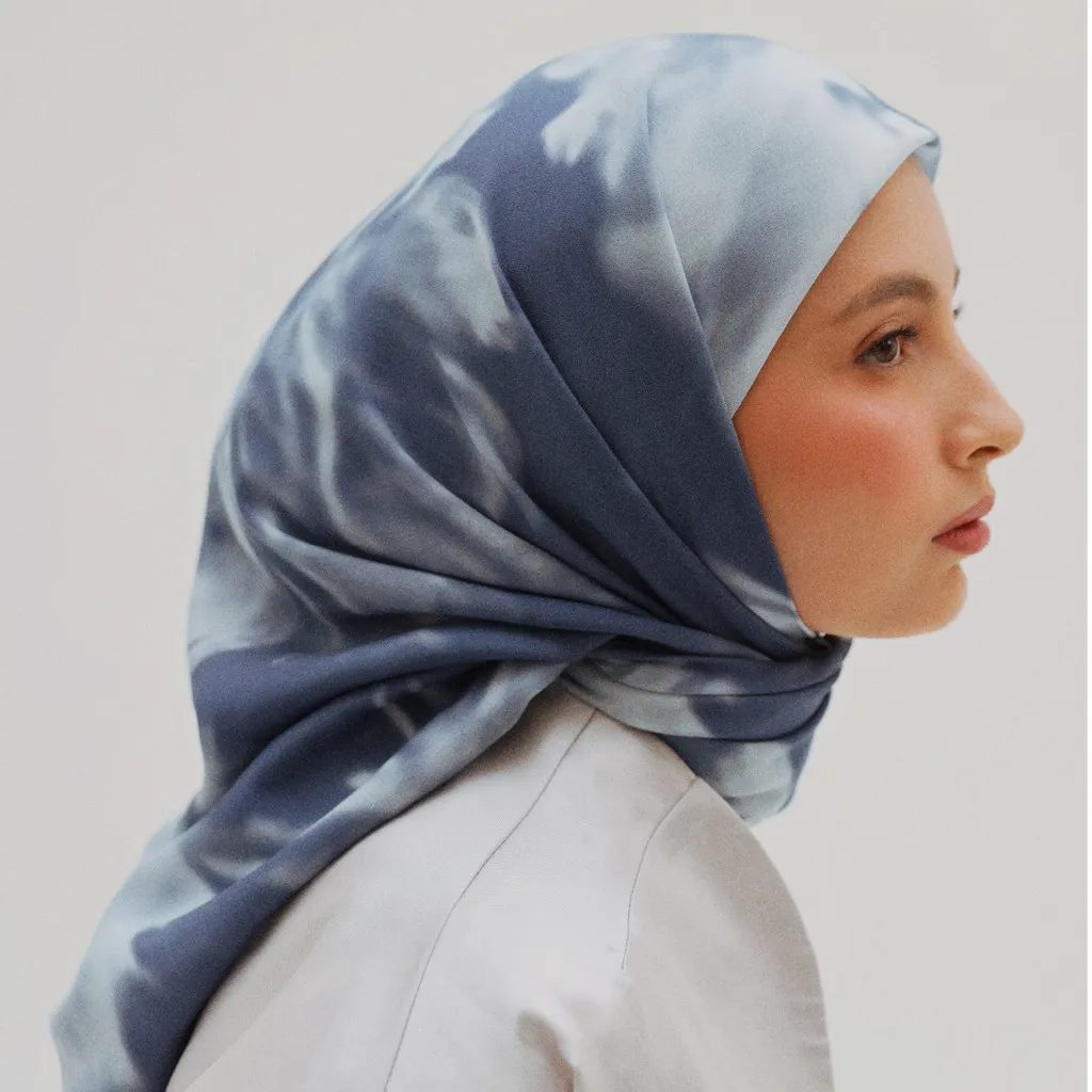 PARTE Aerith Printed Scarf Hijab / Hijab Segi Empat Motif