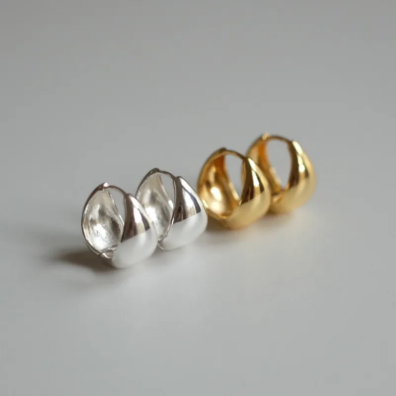 Ark.co - Criola earrings anting statement gold chunky hoops minimalis
