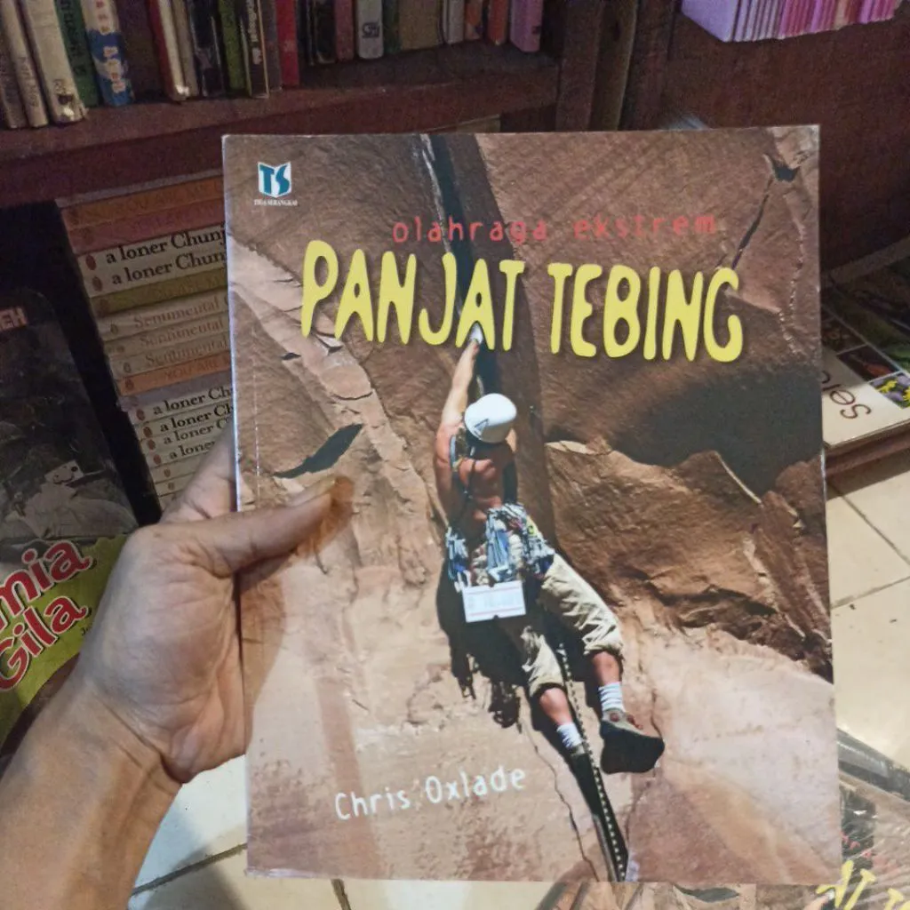 Olaraga Ekstrem Panjat Tebing - Buku Pengetahuan Umum