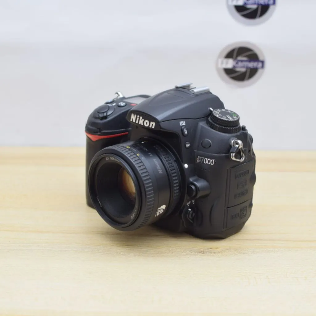 NIKON D7000 PLUS LENSA NIKON AFD 50MM F1.8 KAMERA DSLR SEMIPRO MURAH