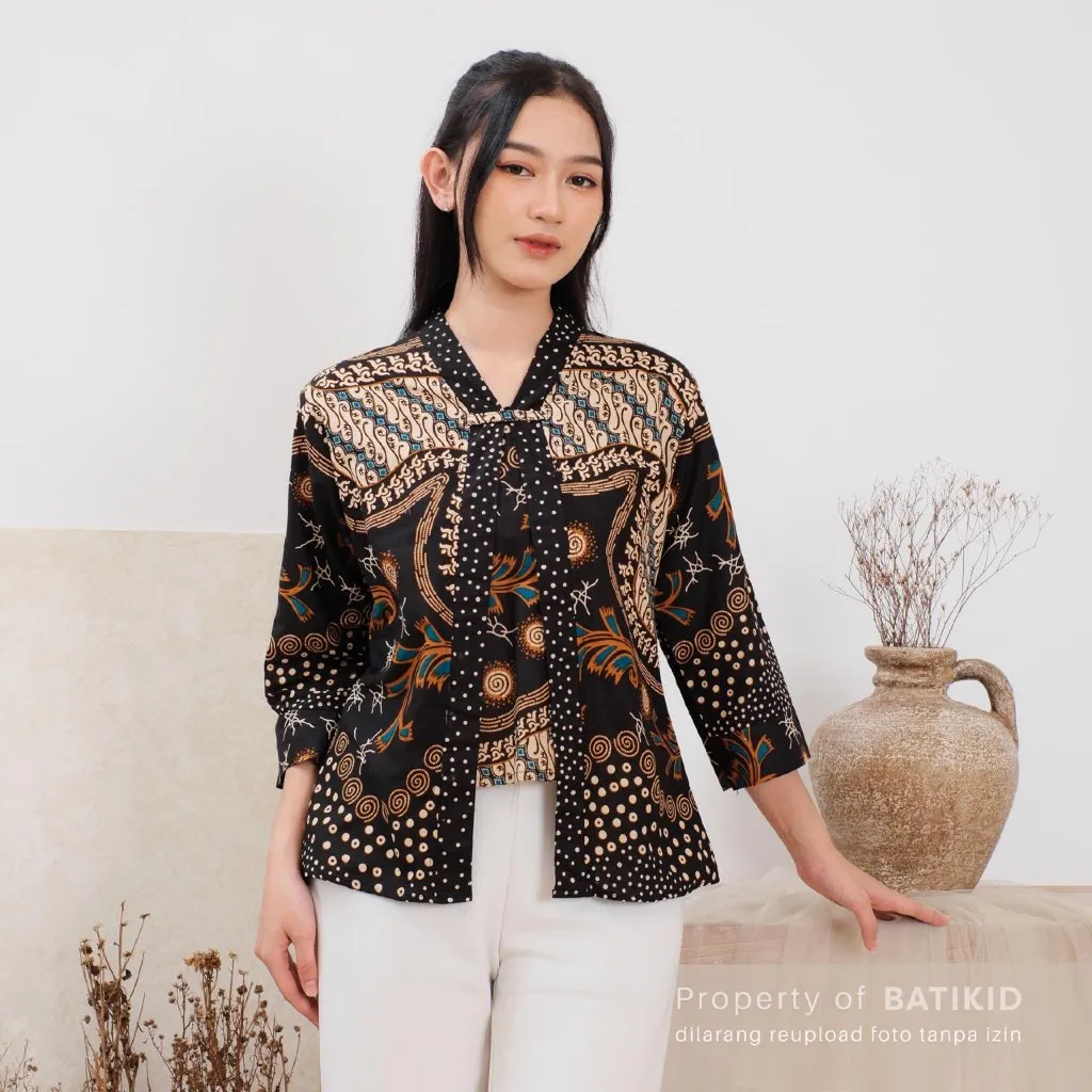 Batikid — Atasan Batik Wanita Katun Asli — Kebaya Batik Kekinian Blouse Kerja Casual  — Bolero 5.0