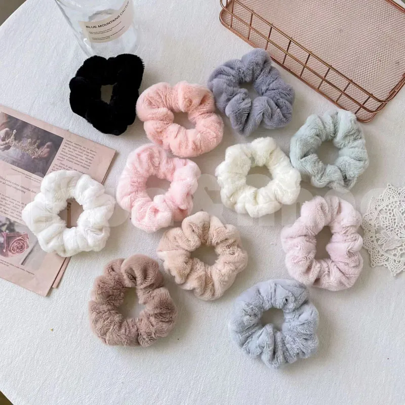 [COD] Ikat Tali Kuncir Rambut Scrunchie Bulu Lembut Cepol Hijab Elastis Wanita Kekinian  Fashion Trendy