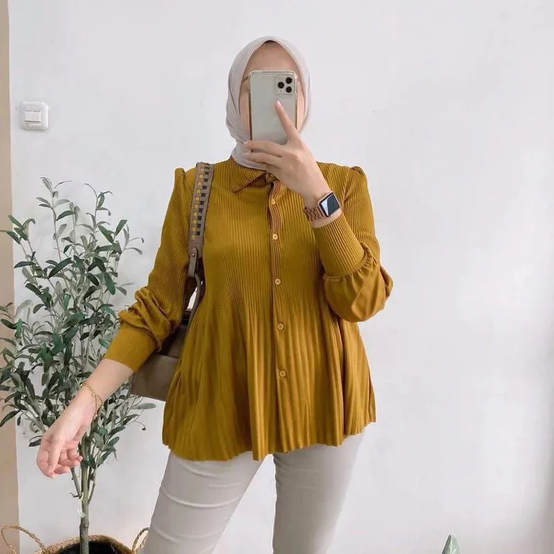 Atasan wanita Terbaru Kemeja Plisket Tisya Blouse Kekinian
