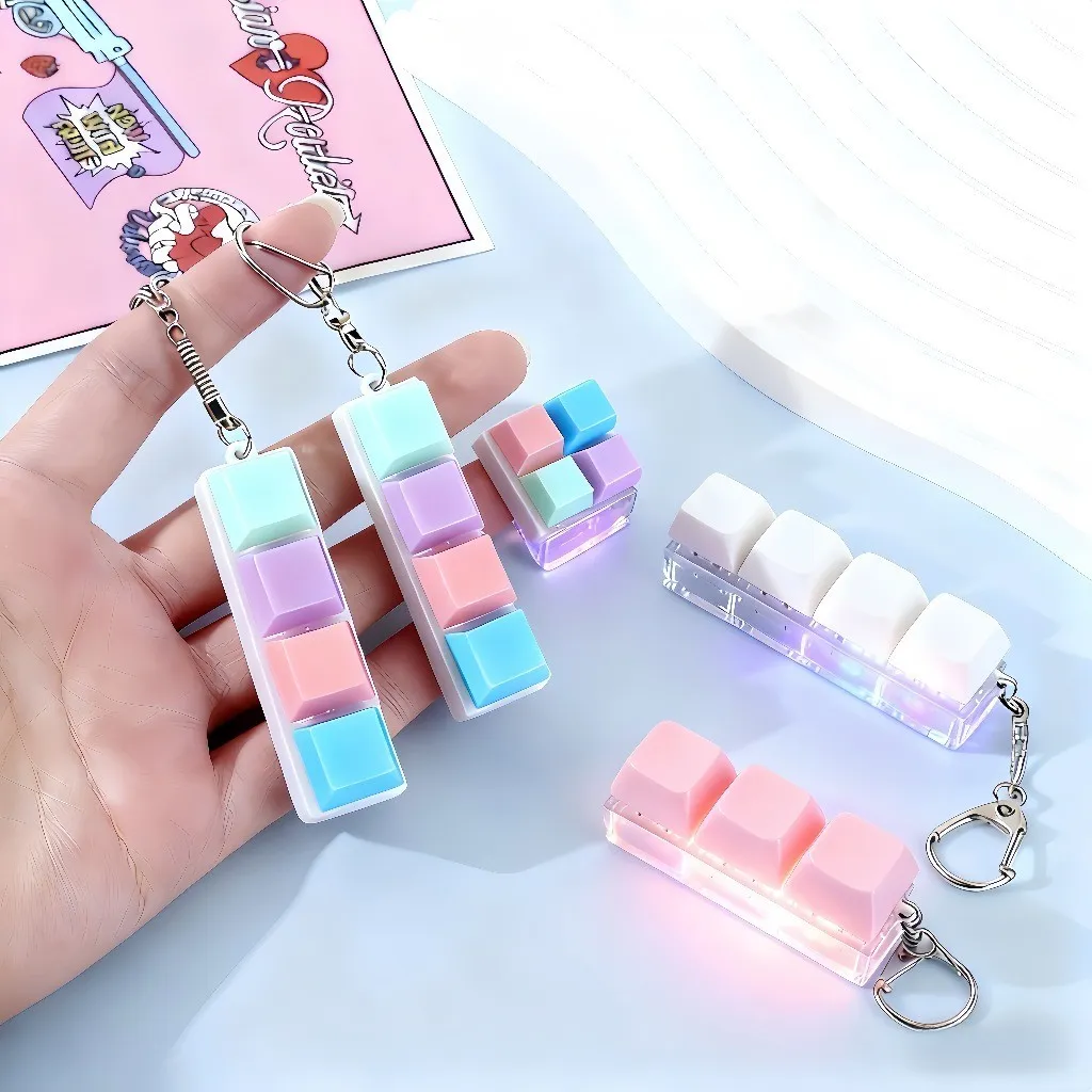 TOYBEBE Mainan Gantungan Kunci Keyboard LED RGB/Keyboard Fidget Keychain/Fidget Toys Keyboard/Mechanical Switch Keyboard/Gantungan Tas Couple Unik/Keychain Stress Relief Lucu