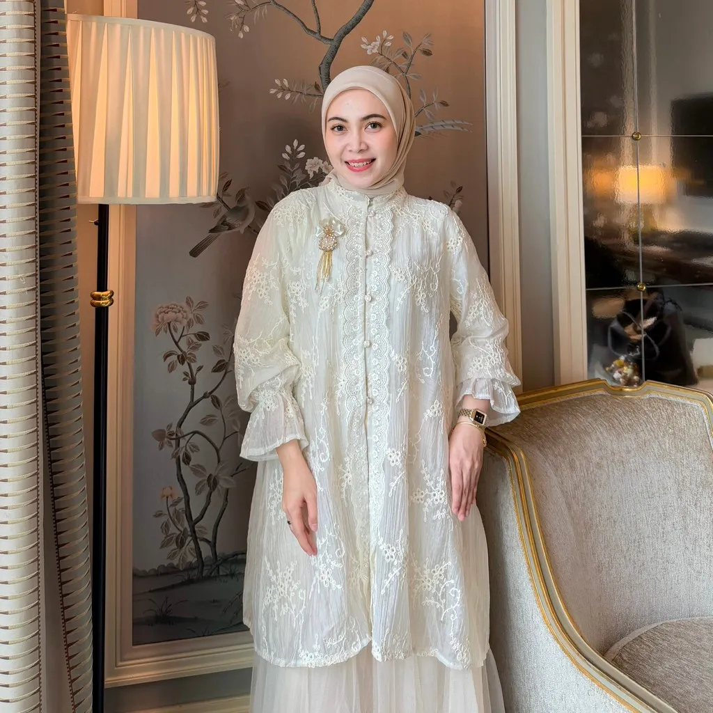 AMBER TUNIC FLOWER EMBROIDERY - TUNIC ONLY