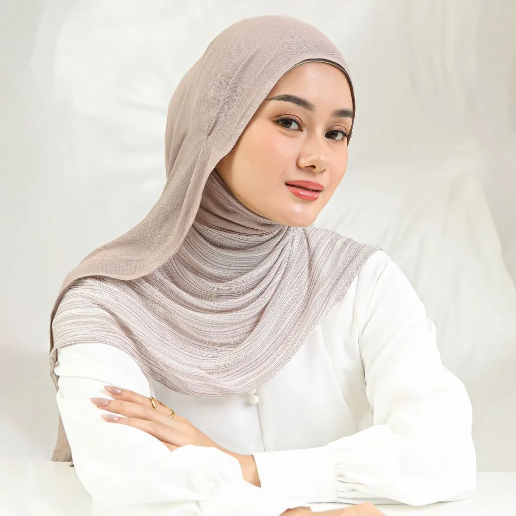 Lozy Hijab - Viscose Striped Shawl (Hijab Pashmina Motif Salur Bahan Viscose Premium)