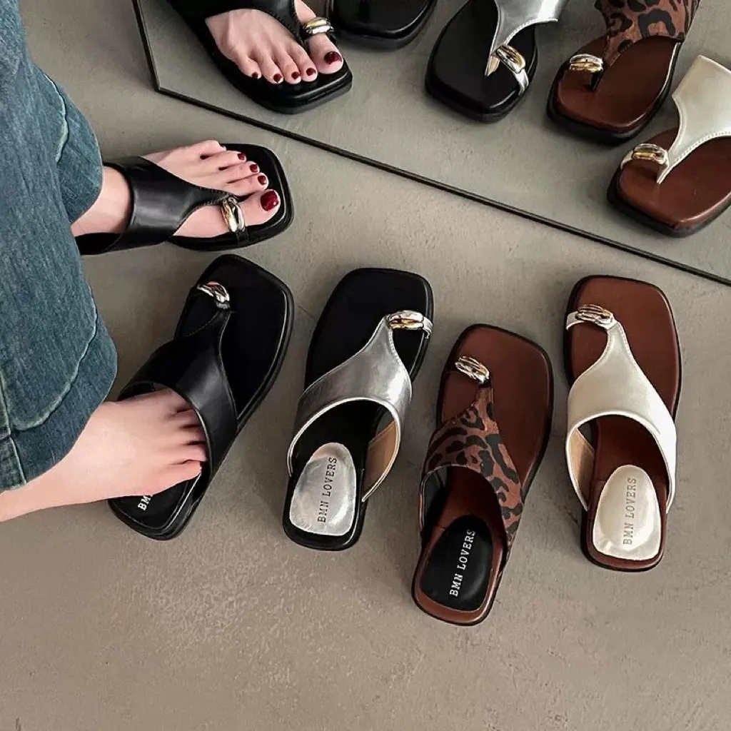 NEEDXUSS-#B88 Sandal Kasual Wanita Fashion Kekinian Terbaru Ringan Empuk