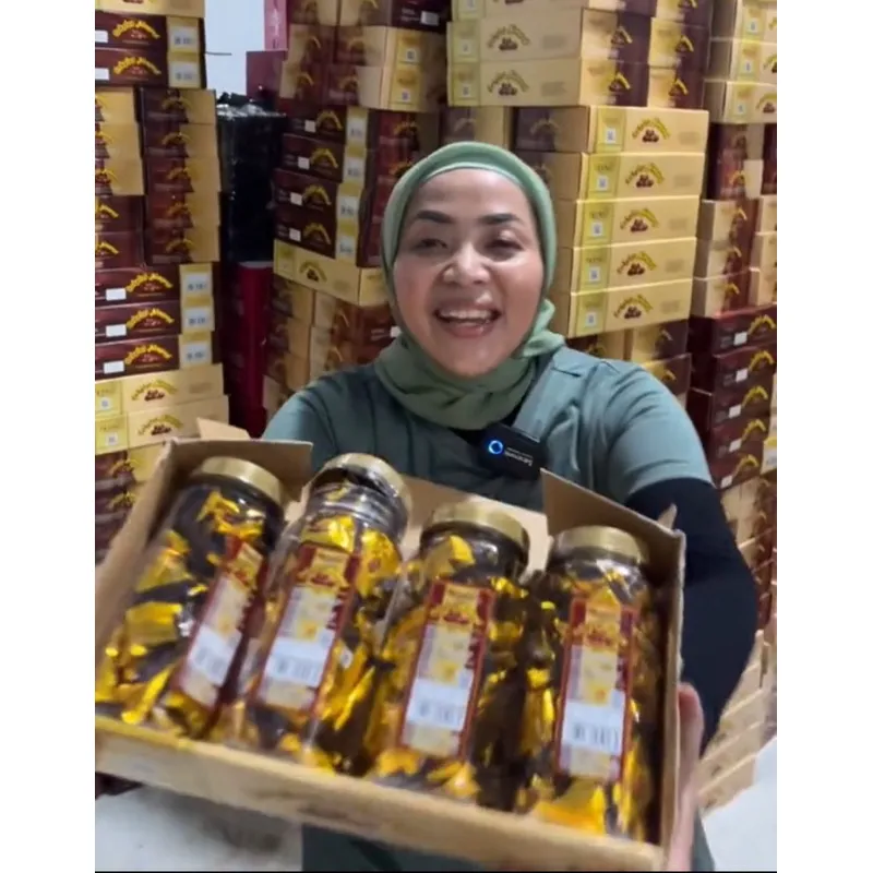 coklat almond musdalifah - 1 Kardus Cokelat Almond isi 4 toples D'king exp 2027 pilih varian