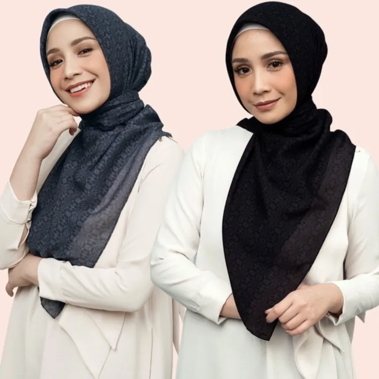 Diario x Nagita Slavina - Ultrafine Winter Plain Scarf Kerudung Segi Empat