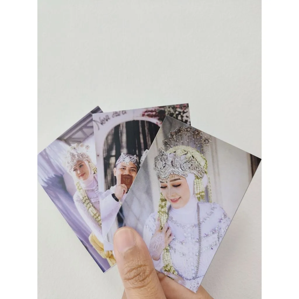 TERMURAH dan BERKUALITAS PAKET  Isi 25 , 50 dan 100 Foto  Cetak Custom  Foto  2R FULL 6x9 Cm  Bisa COD  1 Hari Proses Melalui proses Editing Warna